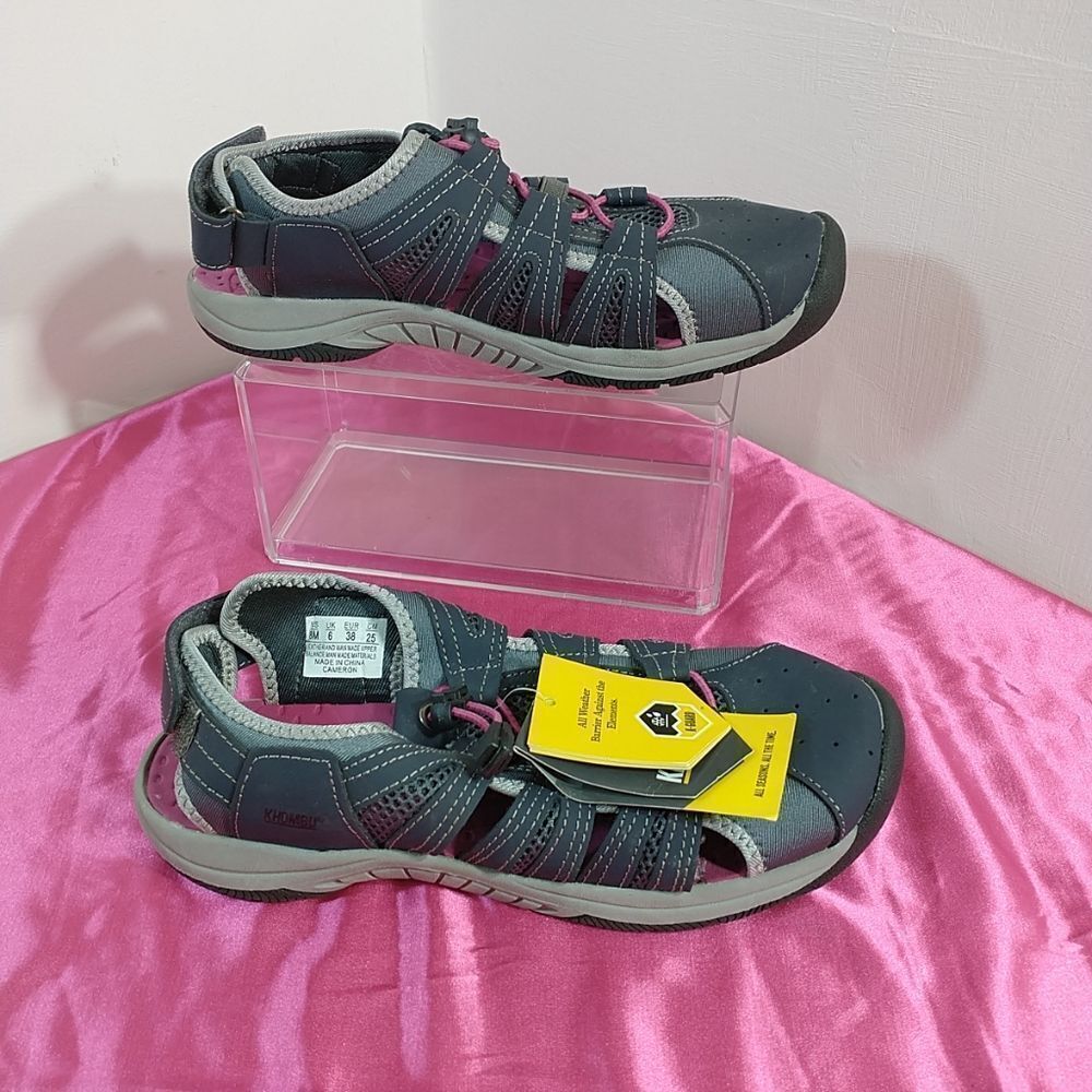 KHOMBU Cameron 2 River Sandal, size 8M, Gray Pink.